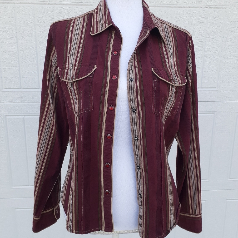 Columbia Western Red Pearl Snap Front Shirt Top